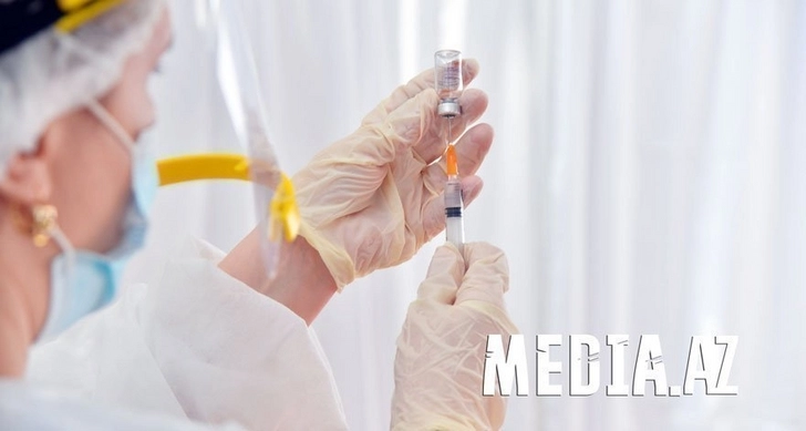 В США обсуждают возможность применения бустерных доз вакцин от COVID-19 - СМИ