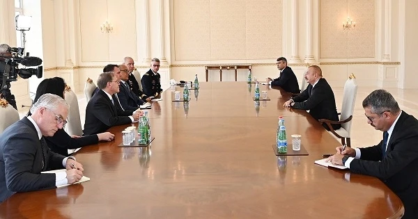 Президент Ильхам Алиев принял делегацию во главе с губернатором штата Оклахома - ФОТО/ОБНОВЛЕНО