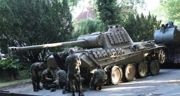 84-летнего немца оштрафовали за хранение танка Второй мировой войны в подвале