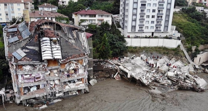 Число погибших в результате наводнений в Турции возросло до 72 - ОБНОВЛЕНО
