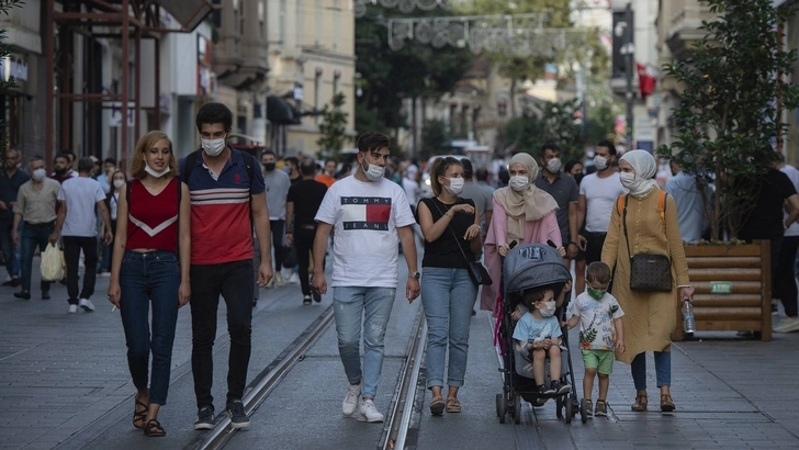 В Турции объявили о новых ограничениях из-за коронавируса