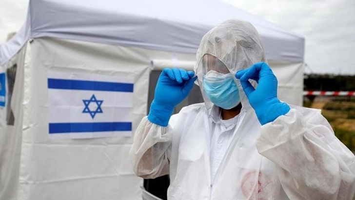 В Израиле не прошедшие «бустерную» вакцинацию лишатся «зеленых паспортов»