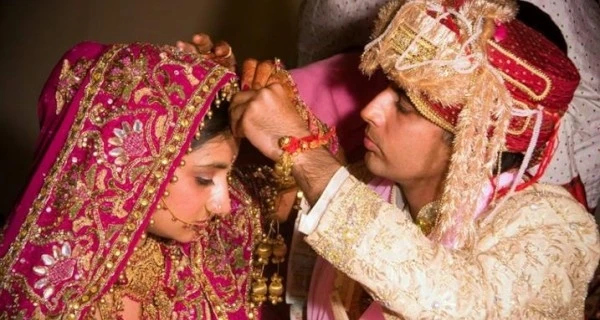 Индийские девушки попросили премьер-министра запретить им выходить замуж до 21 года