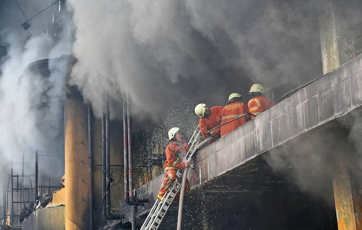 В Индонезии в результате пожара в тюрьме погибли 40 человек