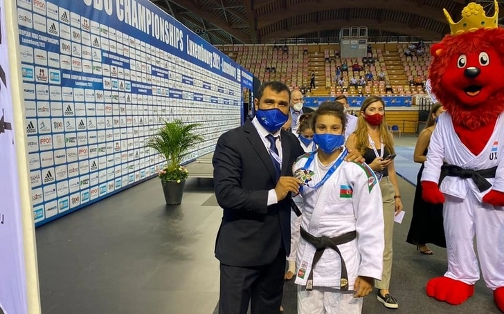 Чемпионат Европы: азербайджанская дзюдоистка завоевала серебро