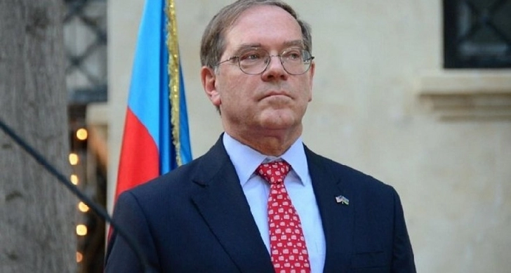 Посол США: Азербайджан занимает передовые позиции в области энергобезопасности