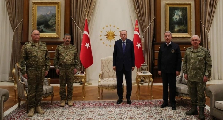 Министр обороны Азербайджана встретился с президентом Турции