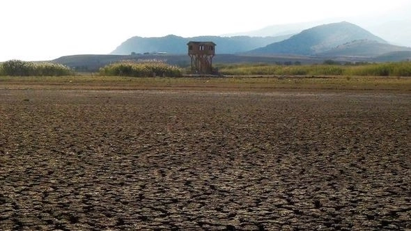 В Турции пересохло еще одно озеро