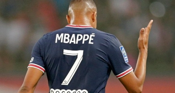 Мбаппе зимой не будет подписывать контракт с «ПСЖ»