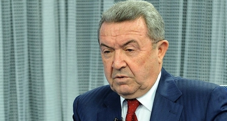 Президент Азербайджана наградил Мисира Марданова