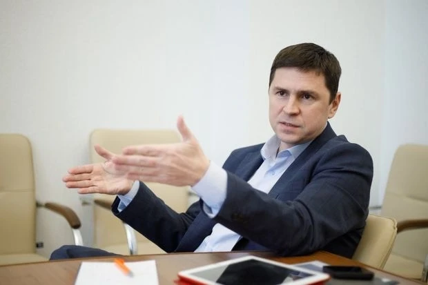 Ситуация с Михаилом Саакашвили должна развиваться корректно - Oxu.Az говорит с офисом президента Украины