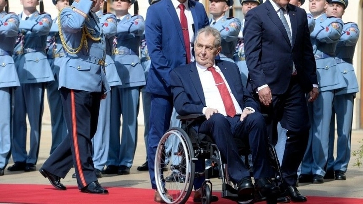 В Чехии заявили, что президент Земан не может исполнять свои обязанности