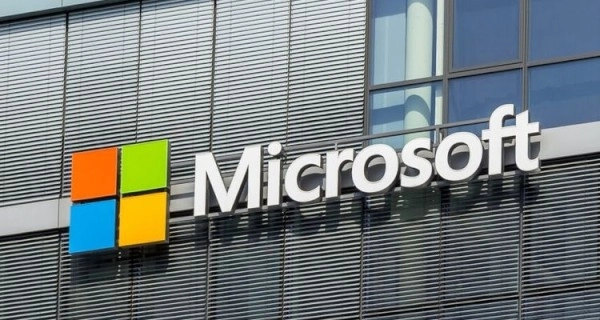 Microsoft выпустит компьютер на собственном процессоре