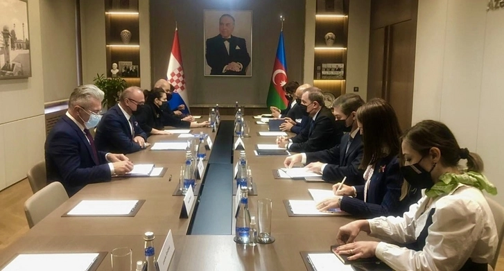 В Баку состоялась встреча глав МИД Азербайджана и Хорватии