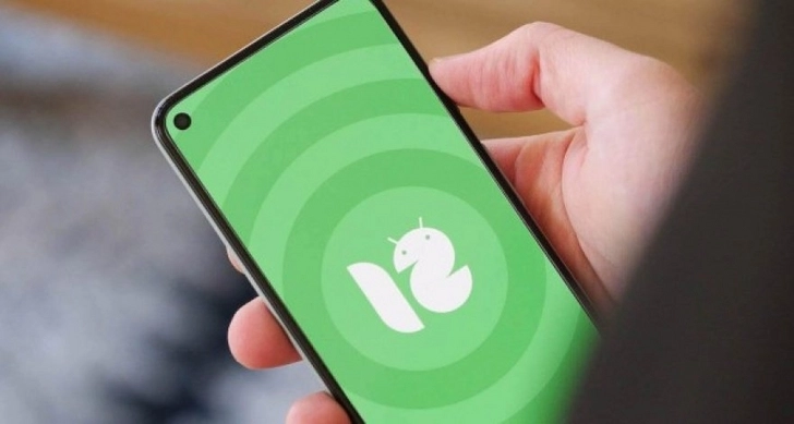 Новейший Android 12 уже можно установить на первые смартфоны