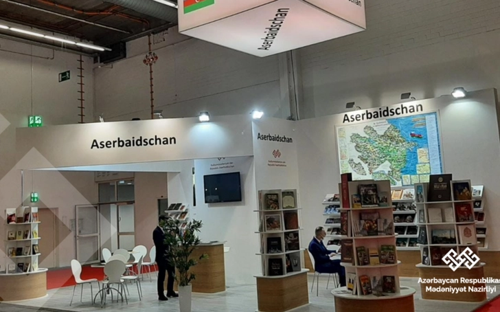 Азербайджан представлен на международной книжной ярмарке в Германии - ФОТО