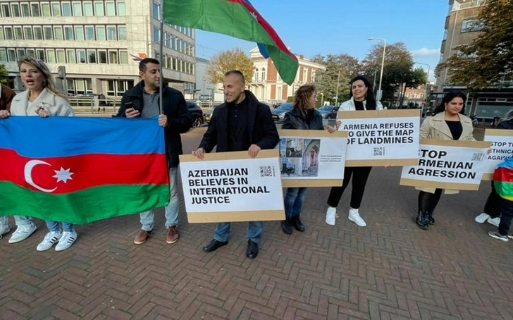 В Гааге организована многочасовая акция в поддержку Азербайджана - ФОТО