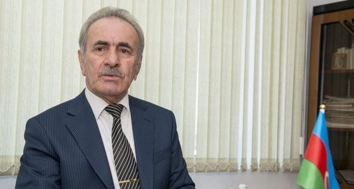 Ильхам Алиев и Мехрибан Алиева подписали некролог в связи со смертью Джанали Акберова