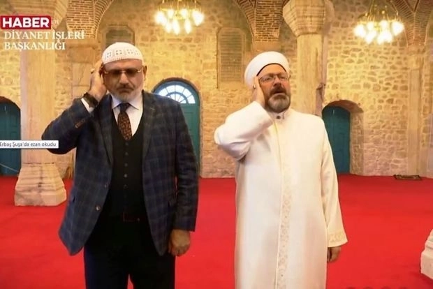 Председатель Управления по делам религии Турции исполнил азан в Шуше - ВИДЕО