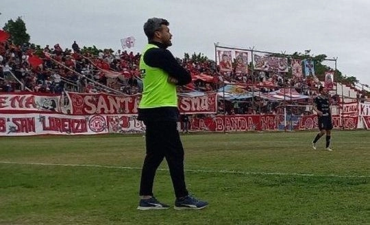 В Аргентине тренер получил огнестрельное ранение во время футбольного матча – ВИДЕО