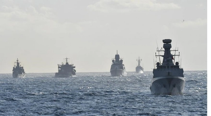 Впервые ОАЭ и Бахрейн проводят с Израилем совместные военно-морские учения