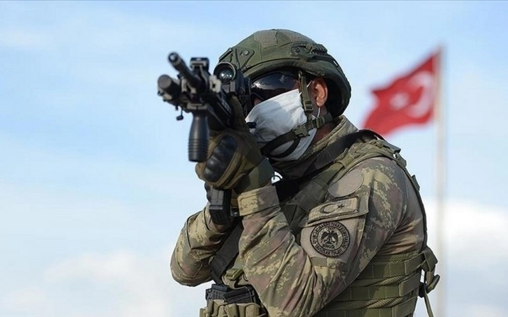 Спецназ Турции нейтрализовал четырех террористов на севере Сирии