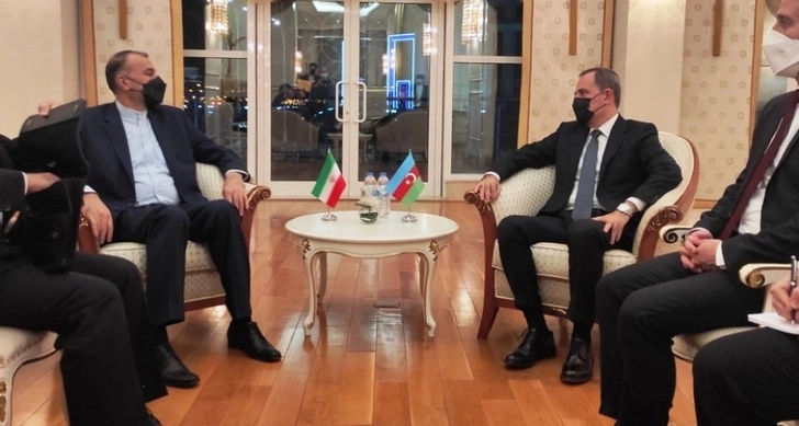 В Ашхабаде состоялась встреча глав МИД Азербайджана и Ирана