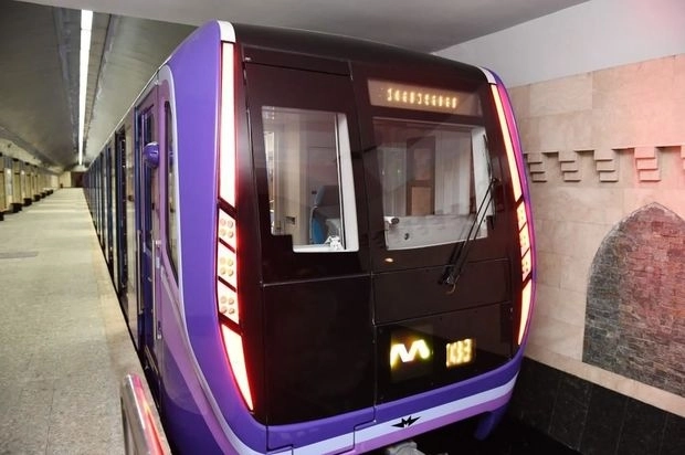 Новые поезда в бакинском метрополитене
