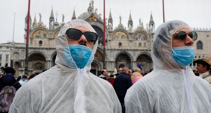Власти Италии считают, что страна миновала пик заболеваемости штаммом омикрон