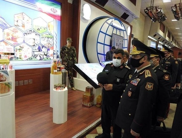Закир Гасанов встретился с министром обороны и поддержки вооруженных сил Ирана - ФОТО