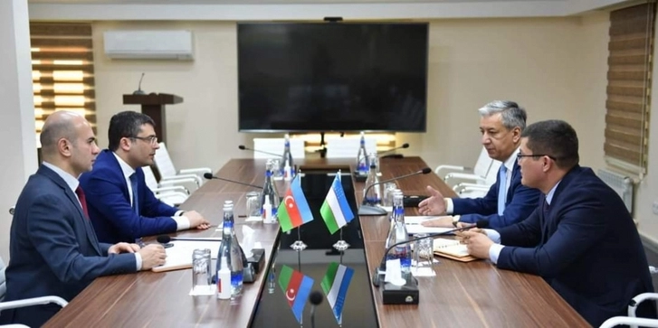Ахмед Исмайылов проинформировал посла Узбекистана о реформах в сфере медиа в Азербайджане
