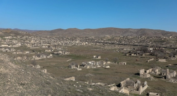 Мехрадж Махмудов: Зарубежные путешественники увидят разрушения совершенные армянами в период оккупации