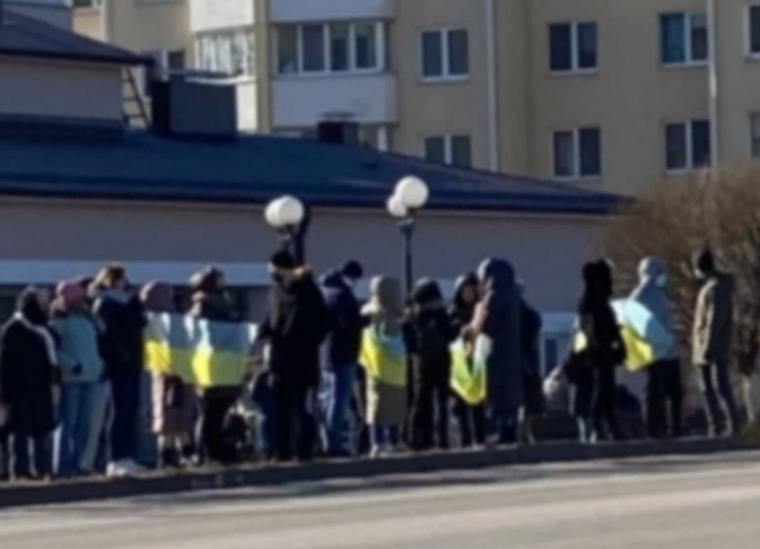 В Беларуси протестуют против нападения России на Украину, есть задержанные - ФОТО