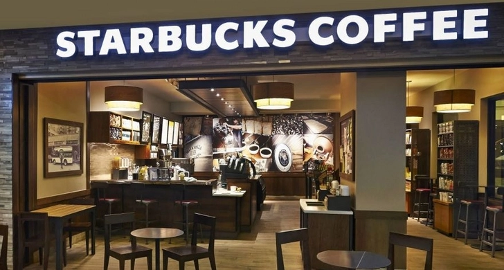 Starbucks закрывает свои кофейни в России
