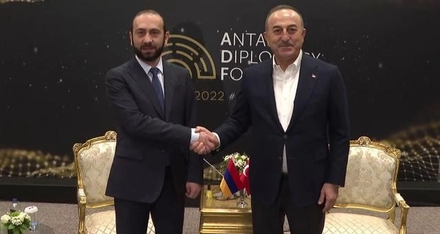 Состоялась встреча глав МИД Турции и Армении - ОБНОВЛЕНО