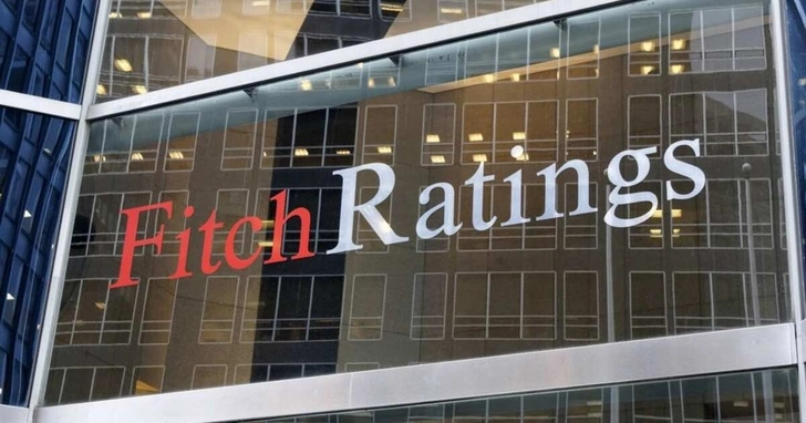 Fitch отзывает рейтинги российских компаний