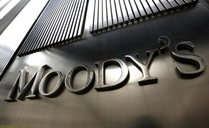 Moody's отзовет рейтинги российских компаний