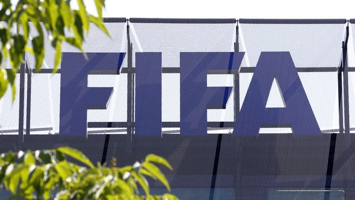 ФИФА может добавить русский язык к официальным языкам в организации