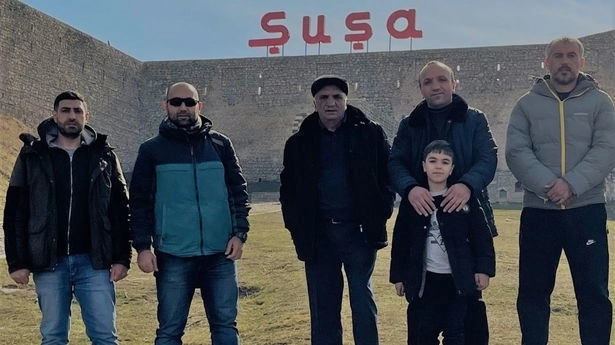 Представлен документальный фильм «Я, отец и сын» о жизни семьи из города Шуша - ВИДЕО