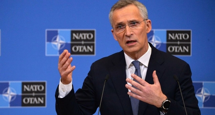 Столтенберг подтвердил готовность стран НАТО снабжать Украину оружием
