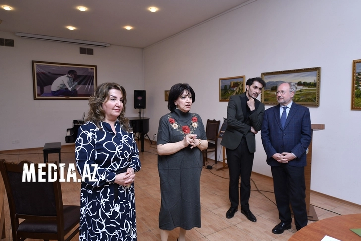 Media.az - Новости Азербайджана - Я большой поклонник творчества Муслима Магомаева. Media.Az поговорила с маэстро Винченцо Де Виво