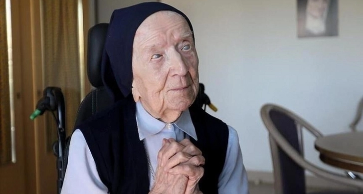 Cтарейшим человеком в мире признали 118-летнюю монахиню