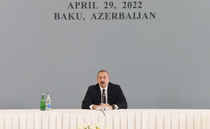 Президент: Отношения Азербайджана и Китая успешно развиваются