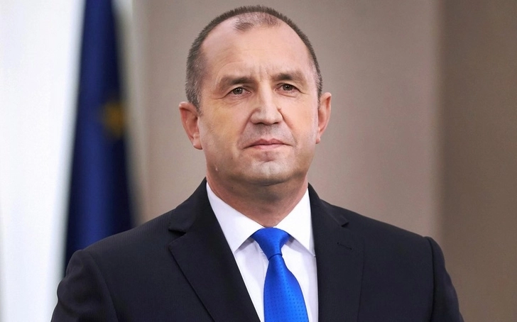 Президент Болгарии призвал политиков не допустить вовлечения страны в войну