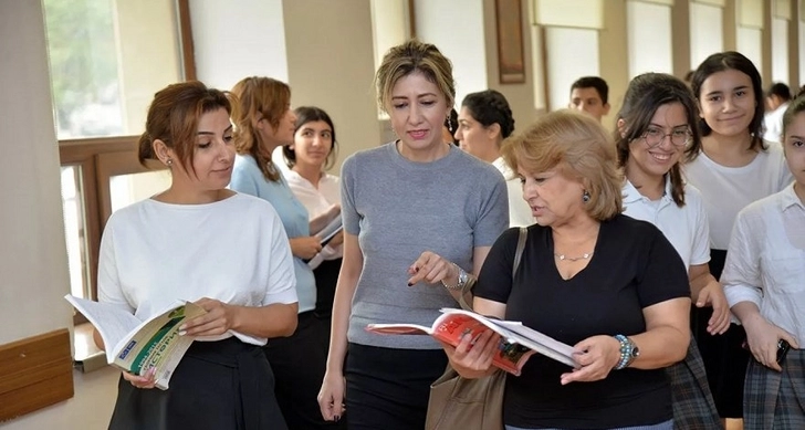В Азербайджане почти 6,5 тыс. учителей хотят сменить место работы