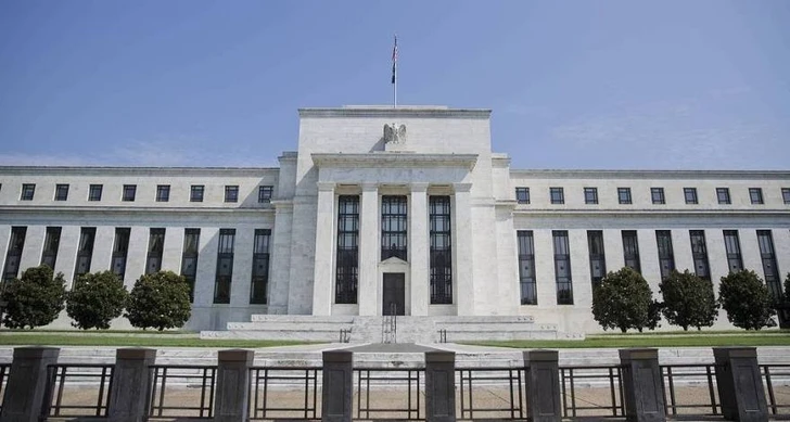 ФРС США впервые  повысила ставку на 0,5 процентных пункта
