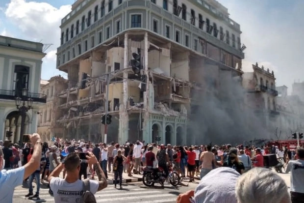 В центре Гаваны прогремел мощный взрыв, погибли восемь человек - ВИДЕО/ОБНОВЛЕНО