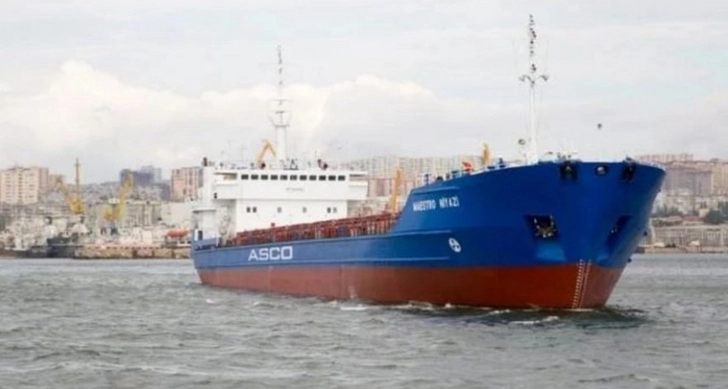 Азербайджанское судно будет осуществлять фидерные перевозки в Европу по Черному морю