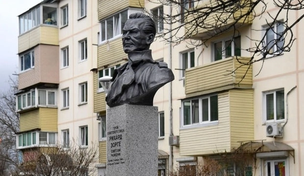 В России осквернили памятник Рихарду Зорге