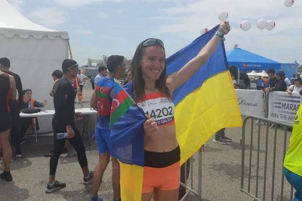 Победительница Бакинского марафона отказалась давать интервью российскому телеканалу - ВИДЕО
